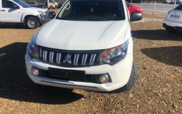 Mitsubishi L200 μονή καμπίνα