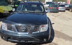 NISSAN NAVARA 